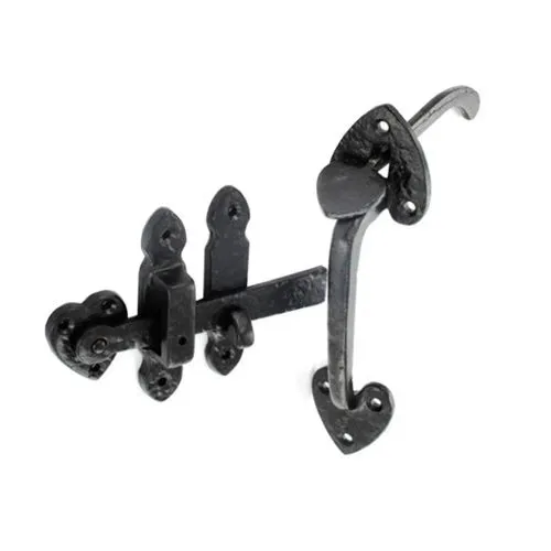 TSS Antique Black Suffolk Gate Latch